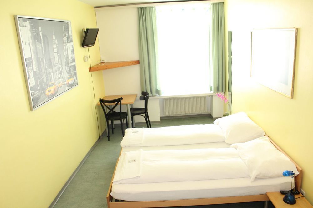 Hotel & Backpackers Zak Schaffhausen Exterior foto